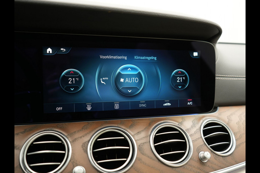 Mercedes-Benz E-Klasse Estate 300 e AMG Line PHEV 320pk Dealer O.H. | Panodak | Adaptive Cruise | 360 Camera | Multi Beam LED | Lederen Sportstoelen Verwarmd | Sfeerverlichting | Apple Carplay | Navigatie | DAB | Plug In Hybrid |