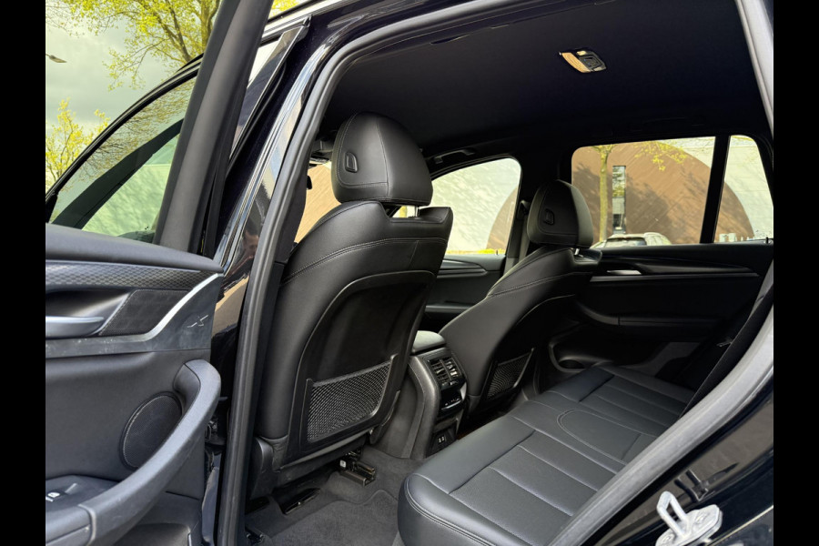 BMW X3 xDrive30e High Executive M-SPORT SHADOW LINE| BTW|  HIFI AUDIO| STOELVERWARMING| ELEK. STOELEN| ELEK. ACHTERKLEP| 20 INCH HOOGGLANS ZWARTE VELGEN| CAMERA| FULL LED|
