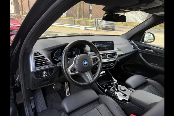 BMW X3 xDrive30e High Executive M-SPORT SHADOW LINE| BTW|  HIFI AUDIO| STOELVERWARMING| ELEK. STOELEN| ELEK. ACHTERKLEP| 20 INCH HOOGGLANS ZWARTE VELGEN| CAMERA| FULL LED|
