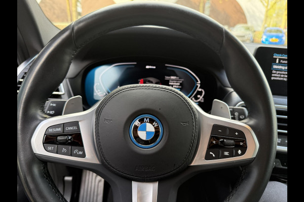 BMW X3 xDrive30e High Executive M-SPORT SHADOW LINE| BTW|  HIFI AUDIO| STOELVERWARMING| ELEK. STOELEN| ELEK. ACHTERKLEP| 20 INCH HOOGGLANS ZWARTE VELGEN| CAMERA| FULL LED|