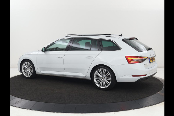 Škoda Superb 1.4 TSI iV Business Edition Plus | SOH 88,8% | Panoramadak | Leder/Alcantara | Stoelverwarming | Camera | Carplay | Park Assist | Virtual Cockpit | Achterbankverwarming | PHEV | Plug In