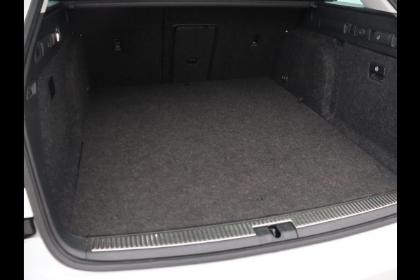 Škoda Superb 1.4 TSI iV Business Edition Plus | SOH 88,8% | Panoramadak | Leder/Alcantara | Stoelverwarming | Camera | Carplay | Park Assist | Virtual Cockpit | Achterbankverwarming | PHEV | Plug In