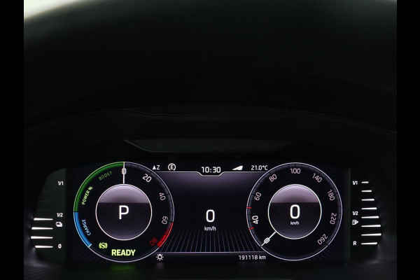 Škoda Superb 1.4 TSI iV Business Edition Plus | SOH 88,8% | Panoramadak | Leder/Alcantara | Stoelverwarming | Camera | Carplay | Park Assist | Virtual Cockpit | Achterbankverwarming | PHEV | Plug In