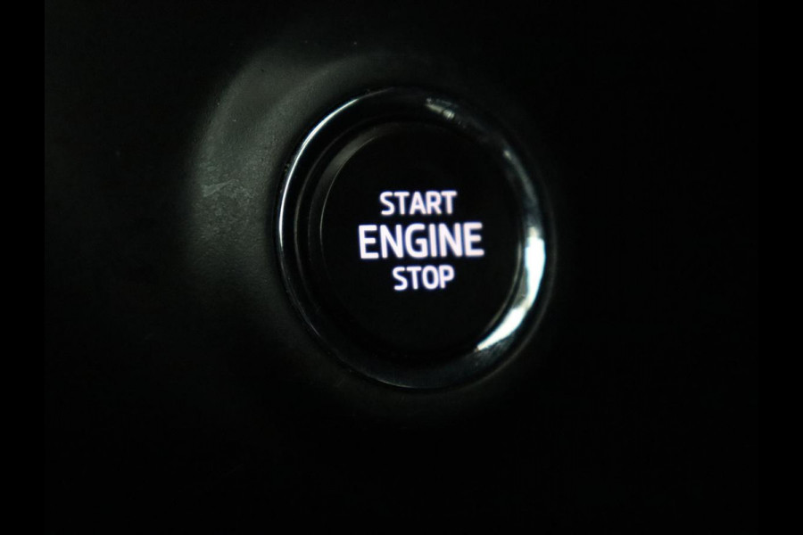 Škoda Superb 1.4 TSI iV Business Edition Plus | SOH 88,8% | Panoramadak | Leder/Alcantara | Stoelverwarming | Camera | Carplay | Park Assist | Virtual Cockpit | Achterbankverwarming | PHEV | Plug In