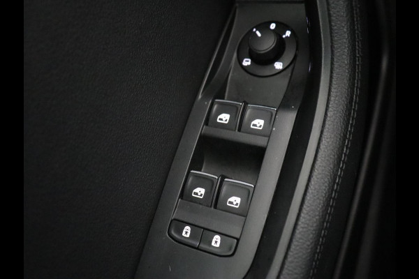 Škoda Superb 1.4 TSI iV Business Edition Plus | SOH 88,8% | Panoramadak | Leder/Alcantara | Stoelverwarming | Camera | Carplay | Park Assist | Virtual Cockpit | Achterbankverwarming | PHEV | Plug In