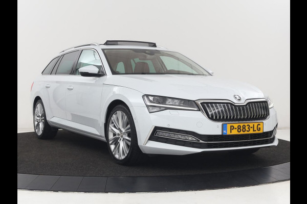 Škoda Superb 1.4 TSI iV Business Edition Plus | SOH 88,8% | Panoramadak | Leder/Alcantara | Stoelverwarming | Camera | Carplay | Park Assist | Virtual Cockpit | Achterbankverwarming | PHEV | Plug In