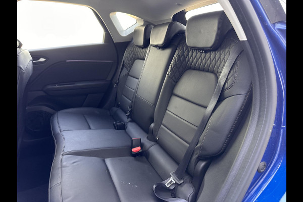 Renault Captur 1.6 E-Tech Plug-in Hybrid 160 Initiale Paris | TWO TONE | Leder | stuur/stoelverwarming | DAB Ontvanger |