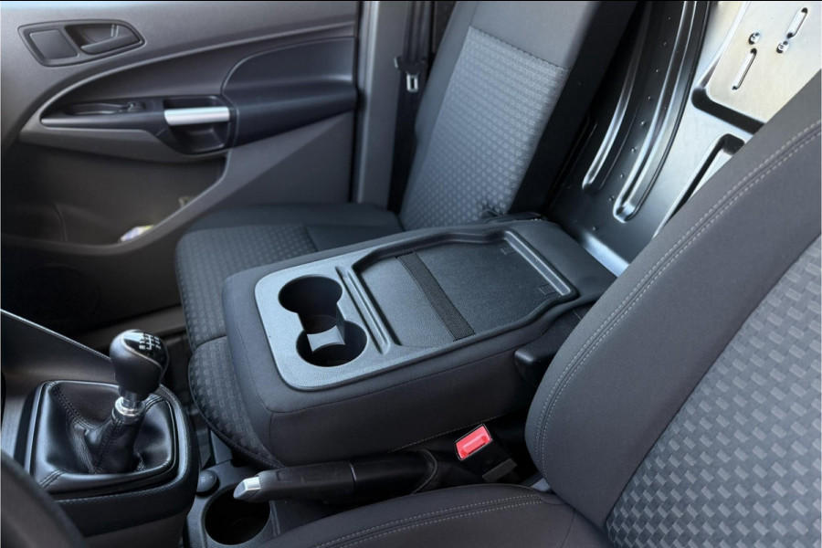 Ford Transit Connect 1.0 L1 | BPM VRIJ | Airco | Camera | Multimedia | 3-zits | NAVI | Bluetooth | PDC