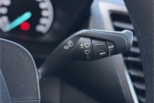 Ford Transit Connect 1.0 L1 | BPM VRIJ | Airco | Camera | Multimedia | 3-zits | NAVI | Bluetooth | PDC