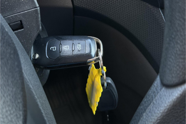 Ford Transit Connect 1.0 L1 | BPM VRIJ | Airco | Camera | Multimedia | 3-zits | NAVI | Bluetooth | PDC