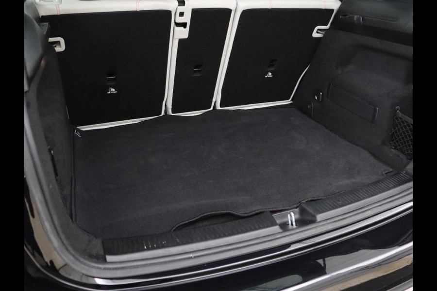 Mercedes-Benz B-Klasse 250e Advantage | SOH 99% | Panoramadak | Half leder | Widescreen | Camera | Park Assist | Dodehoek detectie | Full LED | Navigatie | Bluetooth | PHEV | Plug In