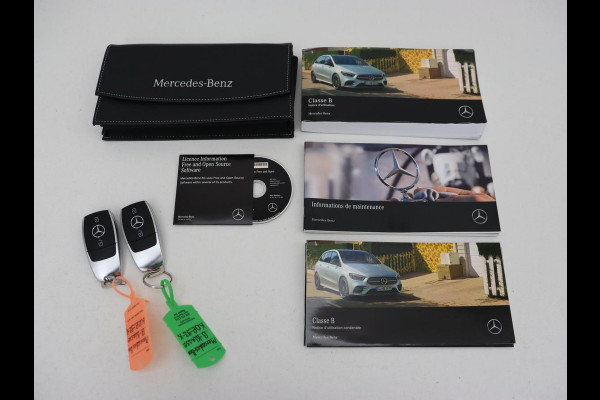 Mercedes-Benz B-Klasse 250e Advantage | SOH 99% | Panoramadak | Half leder | Widescreen | Camera | Park Assist | Dodehoek detectie | Full LED | Navigatie | Bluetooth | PHEV | Plug In