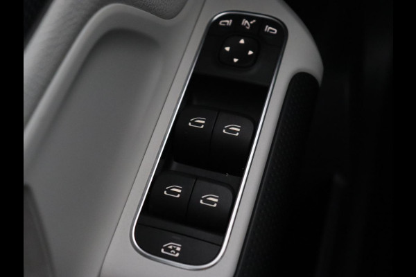 Mercedes-Benz B-Klasse 250e Advantage | SOH 99% | Panoramadak | Half leder | Widescreen | Camera | Park Assist | Dodehoek detectie | Full LED | Navigatie | Bluetooth | PHEV | Plug In