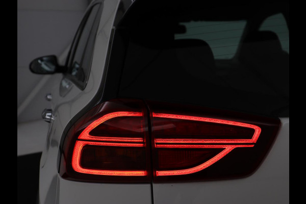 Kia Niro 1.6 GDi Hybrid DynamicLine | Carplay | Adaptive cruise | Trekhaak | Half leder | Navigatie | Parkeerhulp | Climate control | DAB | Bluetooth