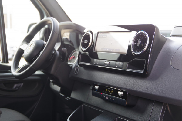 Mercedes-Benz Sprinter 317 1.9 CDI L2H1 DC-6P, AUT. FACELIFT, 3.5T TREKHAAK, LED, CAMERA, NAVI, CRUISE, MF STUURWIEL, MISTLAMPEN, DUBBELE CABINE, DUBBE