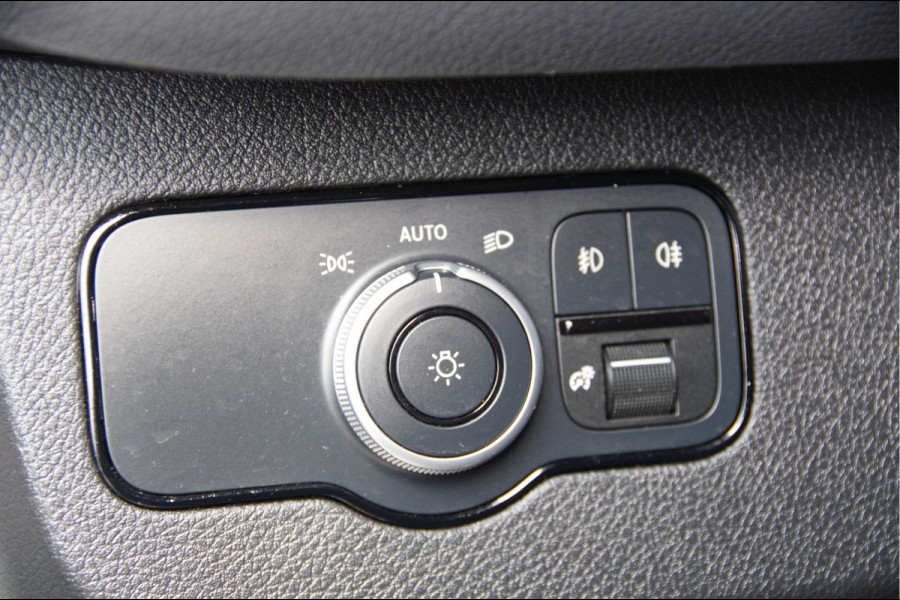 Mercedes-Benz Sprinter 317 1.9 CDI L2H1 DC-6P, AUT. FACELIFT, 3.5T TREKHAAK, LED, CAMERA, NAVI, CRUISE, MF STUURWIEL, MISTLAMPEN, DUBBELE CABINE, DUBBE