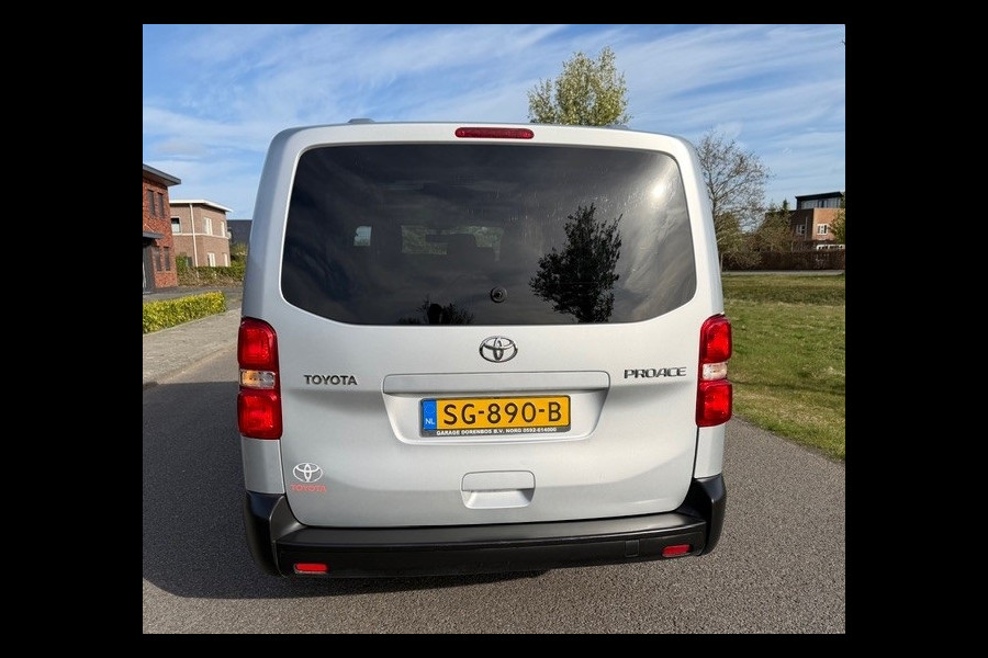 Toyota Proace Shuttle 1.6 D-4D Cool Comfort Long