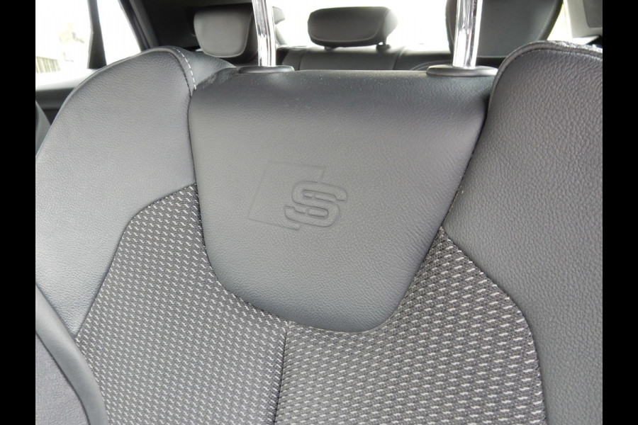 Audi Q2 35 TFSI S EDITION*LED*LEDER*NAVI*CR CONTR*