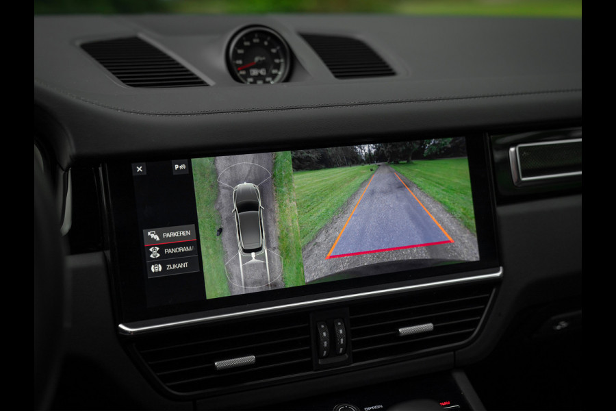 Porsche Cayenne 4.0 Turbo | 2e eigenaar | Pano-dak | Keramisch | 3D Surround View