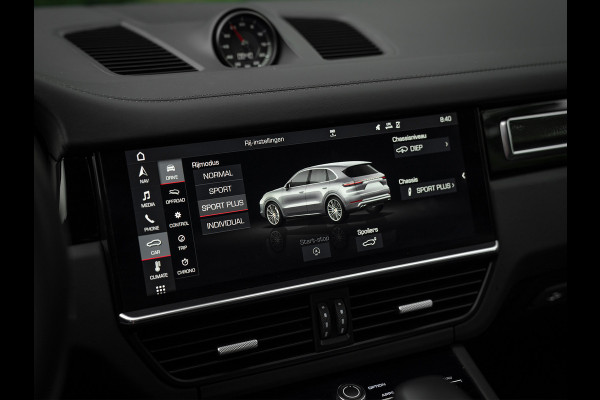 Porsche Cayenne 4.0 Turbo | 2e eigenaar | Pano-dak | Keramisch | 3D Surround View