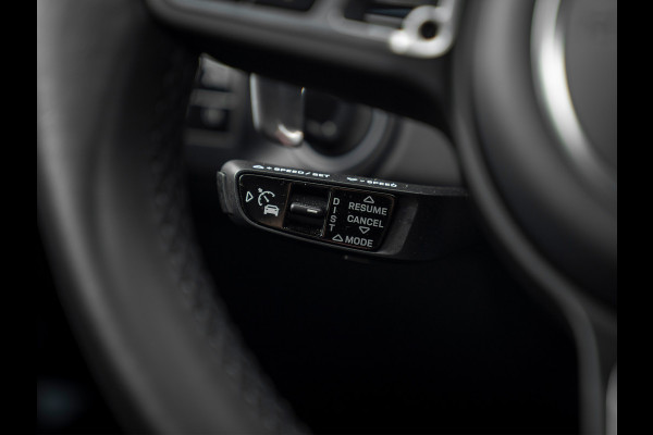 Porsche Cayenne 4.0 Turbo | 2e eigenaar | Pano-dak | Keramisch | 3D Surround View