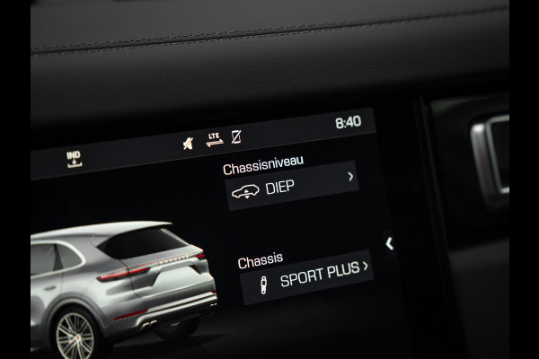 Porsche Cayenne 4.0 Turbo | 2e eigenaar | Pano-dak | Keramisch | 3D Surround View