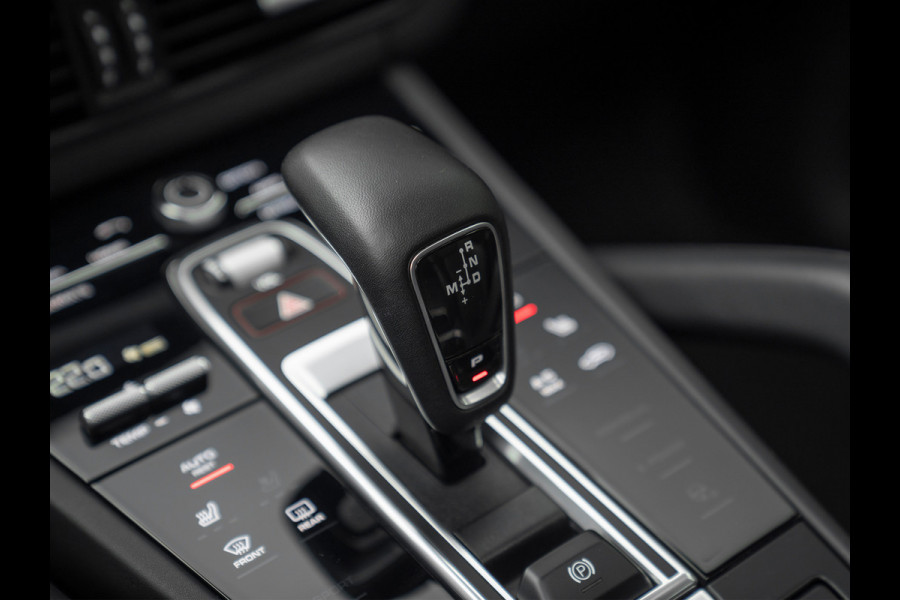 Porsche Cayenne 4.0 Turbo | 2e eigenaar | Pano-dak | Keramisch | 3D Surround View