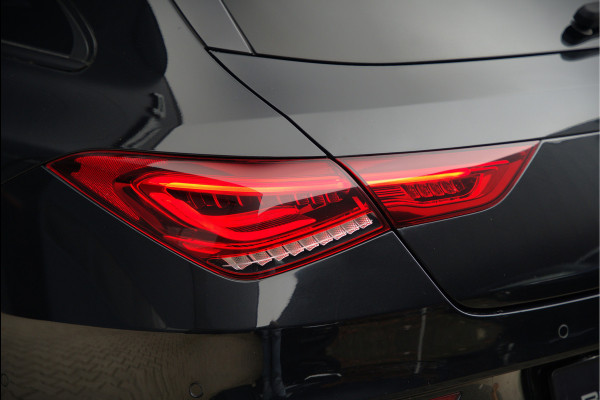 Mercedes-Benz CLA-Klasse Shooting Brake 180 Advantage AMG | Stoelverwarming | Parkeersensoren | Navigatie | Cruise Control | Keyless | Camera | Ambiance Verlichting | Climate Control