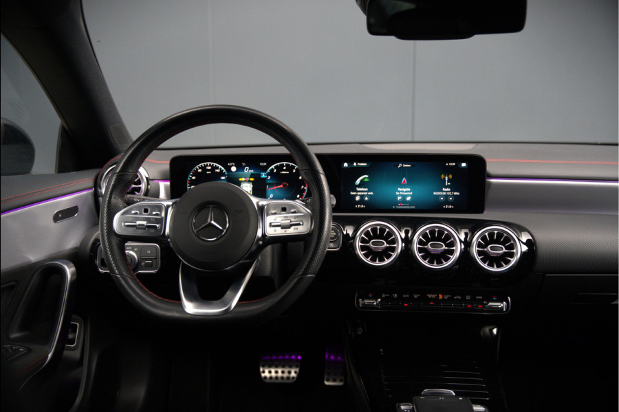 Mercedes-Benz CLA-Klasse Shooting Brake 180 Advantage AMG | Stoelverwarming | Parkeersensoren | Navigatie | Cruise Control | Keyless | Camera | Ambiance Verlichting | Climate Control