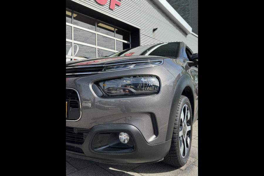 Citroën C4 Cactus 1.2 PureTech Shine Pack - AUTOMAAT I Navigatie / Apple CarPlay I Airco I Sport velgen I PDC I Dealer onderhouden