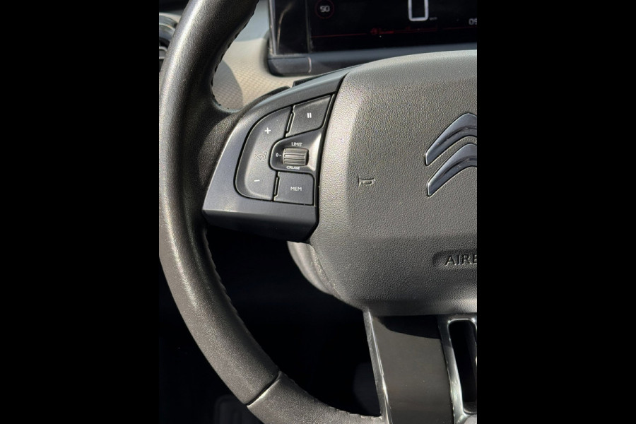 Citroën C4 Cactus 1.2 PureTech Shine Pack - AUTOMAAT I Navigatie / Apple CarPlay I Airco I Sport velgen I PDC I Dealer onderhouden