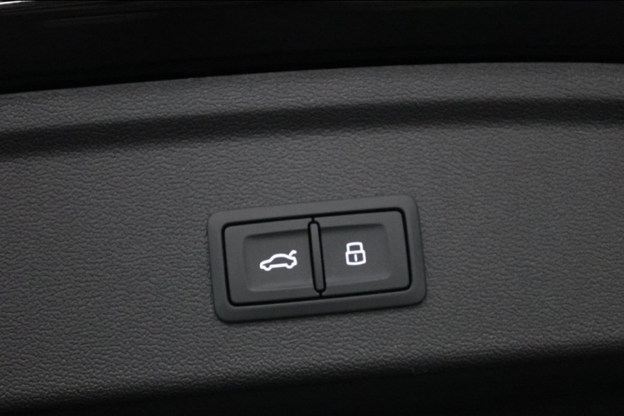 Audi RS3 Sportback 2.5 TFSI quattro 400+PK MATRIX-LED/VIRTUAL/B&O/SFEER/LEDER+S.VERWARMING/19"LMV/CAM/PDC/ACC/12 MND GARANTIE!!