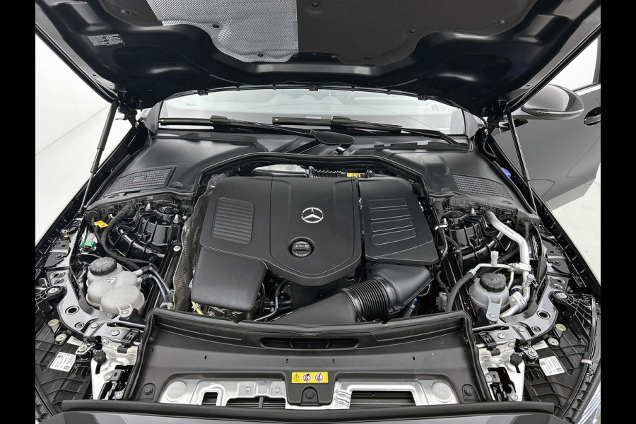 Mercedes-Benz C-Klasse Estate 300 e Business Solution | Trekhaak | Smartphone Integratie | Antidiefstalpakket GUARD 360° Plus | Inclusief 24 maanden Mercedes-Benz Certified garantie voor Europa.