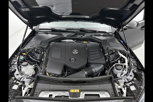 Mercedes-Benz C-Klasse Estate 300 e Business Solution | Trekhaak | Smartphone Integratie | Antidiefstalpakket GUARD 360° Plus | Inclusief 24 maanden Mercedes-Benz Certified garantie voor Europa.