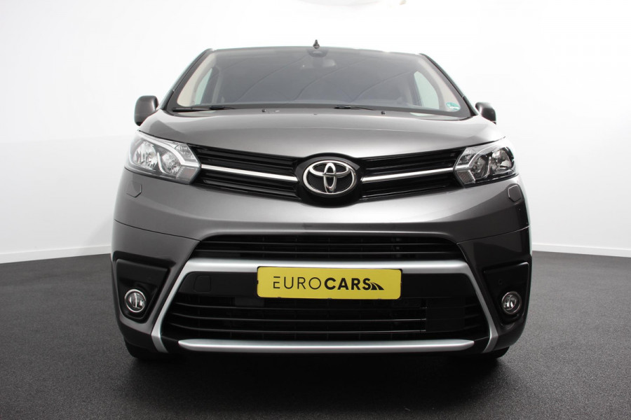 Toyota Proace Shuttle 2.0 D-4D 145pk Automaat 9 persoons Cool Long | Climate Control | Camera | Dab | Adaptive Cruise Control | Stoelverwarming | Lichtmetalen velgen