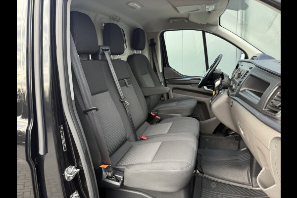 Ford Transit Custom 2.0 TDCI 130 PK AUTOMAAT / L1H1 / 3-ZITS / LED / AIRCO / CRUISE / PDC / VERWARMDE VOORRUIT