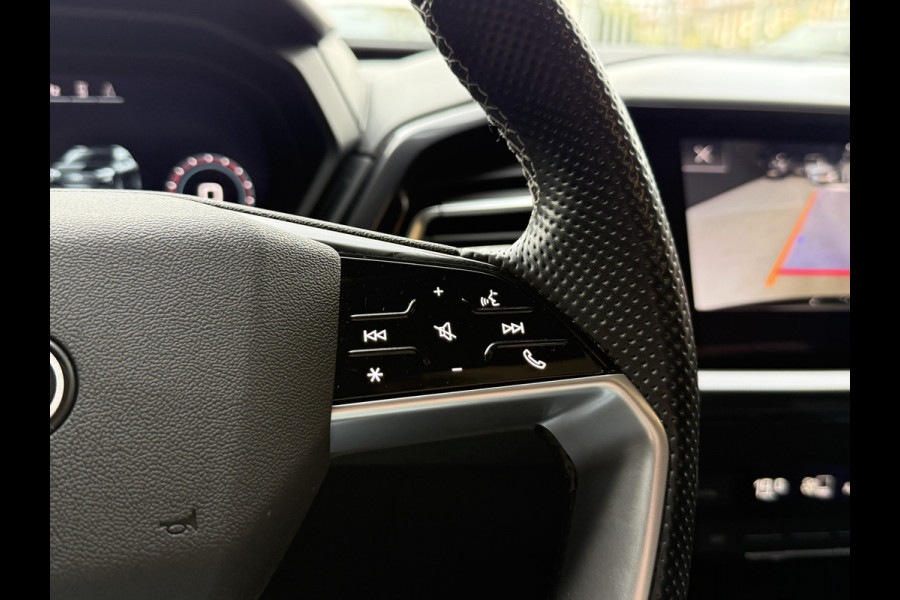 Audi Q4 e-tron 50 quattro Launch edition S Competition 77 kWh | Pano | 2x S-line | Warmtepomp