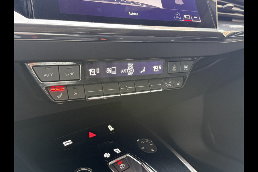 Audi Q4 e-tron 50 quattro Launch edition S Competition 77 kWh | Pano | 2x S-line | Warmtepomp