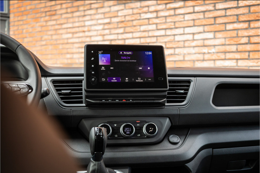 Renault Trafic 2.0 170 PK L2H1 DC | BPM VRIJ | DUBBEL CABINE| L+R SCHUIFDEUR | NAVIGATIE | CARPLAY | 5-ZITTER | AV EDITION | FACELIFT