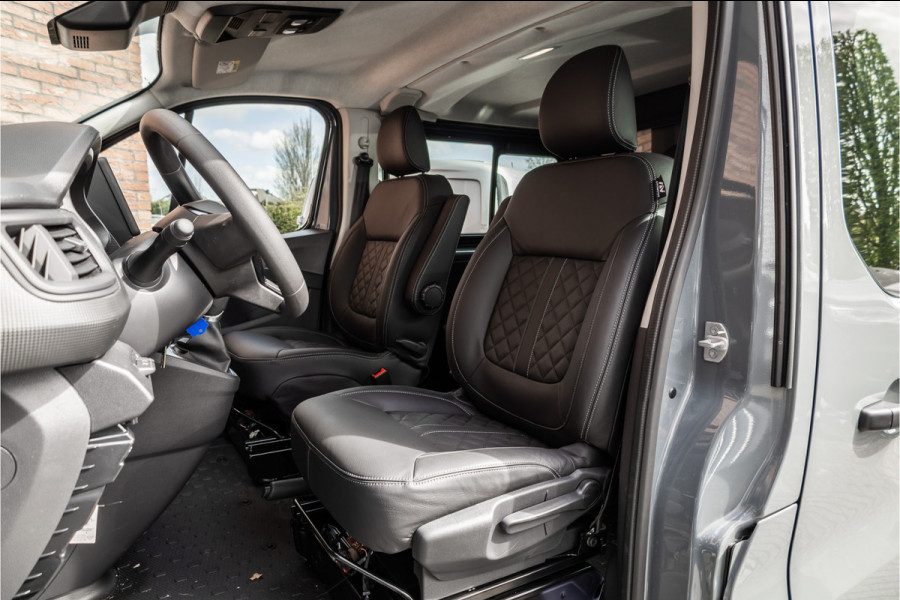 Renault Trafic 2.0 170 PK L2H1 DC | BPM VRIJ | DUBBEL CABINE| L+R SCHUIFDEUR | NAVIGATIE | CARPLAY | 5-ZITTER | AV EDITION | FACELIFT