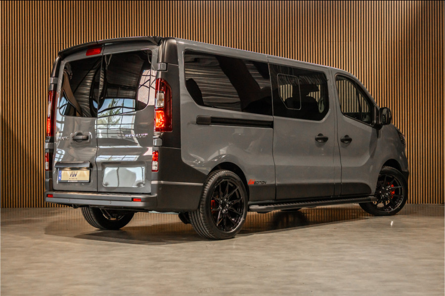 Renault Trafic 2.0 170 PK L2H1 DC | BPM VRIJ | DUBBEL CABINE| L+R SCHUIFDEUR | NAVIGATIE | CARPLAY | 5-ZITTER | AV EDITION | FACELIFT