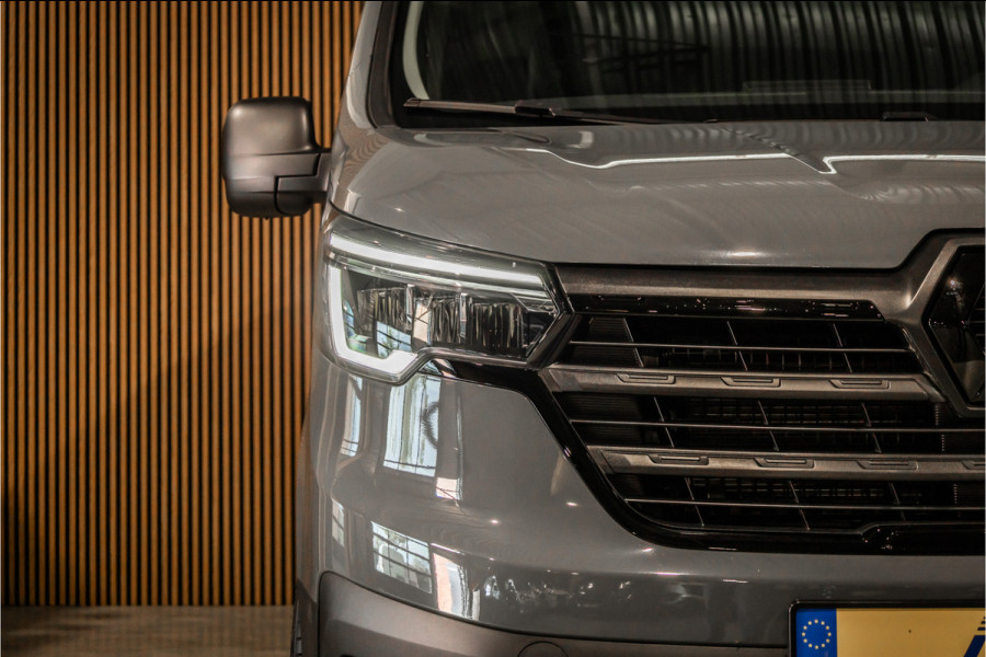 Renault Trafic 2.0 170 PK L2H1 DC | BPM VRIJ | DUBBEL CABINE| L+R SCHUIFDEUR | NAVIGATIE | CARPLAY | 5-ZITTER | AV EDITION | FACELIFT