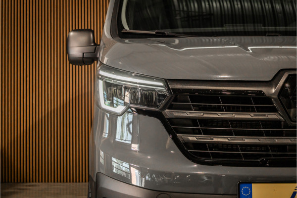Renault Trafic 2.0 170 PK L2H1 DC | BPM VRIJ | DUBBEL CABINE| L+R SCHUIFDEUR | NAVIGATIE | CARPLAY | 5-ZITTER | AV EDITION | FACELIFT