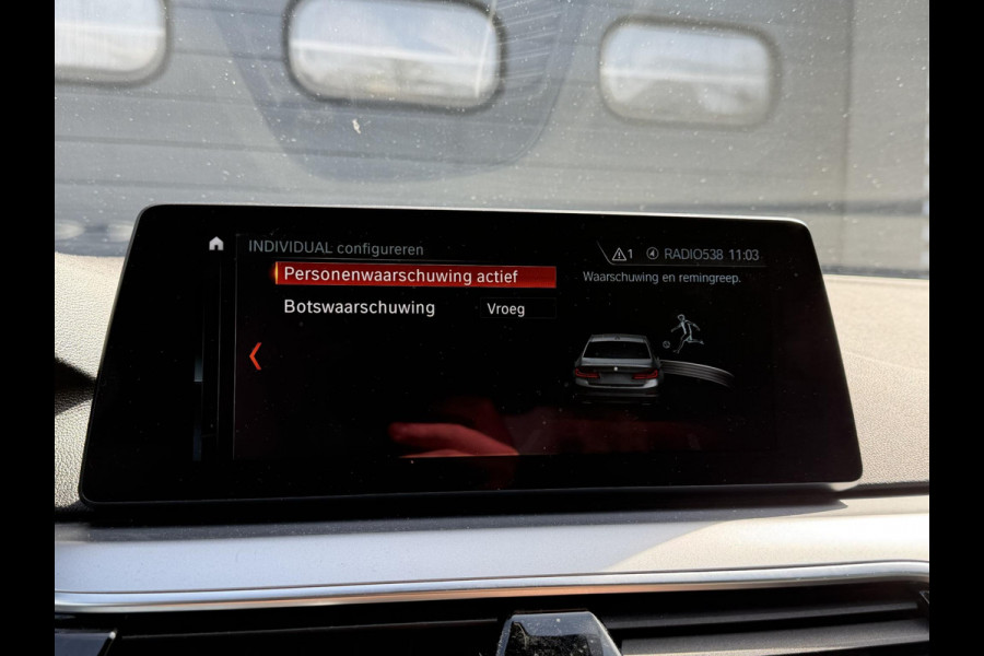 BMW 5 Serie 520i High Executive | Navigatie | Lederen Bekleding | Comfort Stoelen | Parkeersensoren | Stoelverwarming |