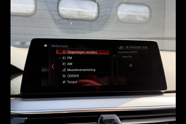 BMW 5 Serie 520i High Executive | Navigatie | Lederen Bekleding | Comfort Stoelen | Parkeersensoren | Stoelverwarming |