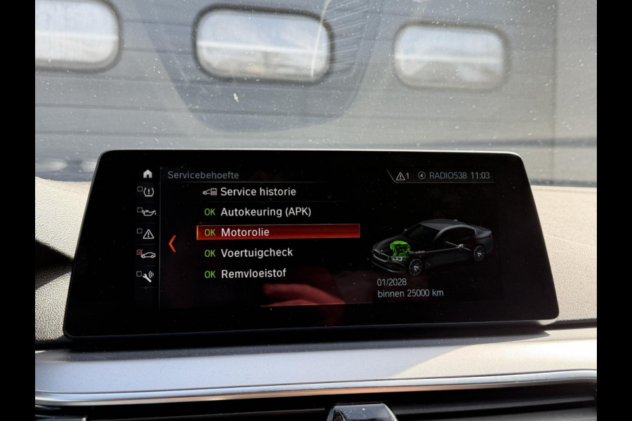 BMW 5 Serie 520i High Executive | Navigatie | Lederen Bekleding | Comfort Stoelen | Parkeersensoren | Stoelverwarming |