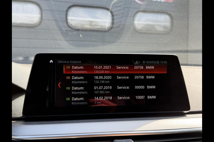 BMW 5 Serie 520i High Executive | Navigatie | Lederen Bekleding | Comfort Stoelen | Parkeersensoren | Stoelverwarming |