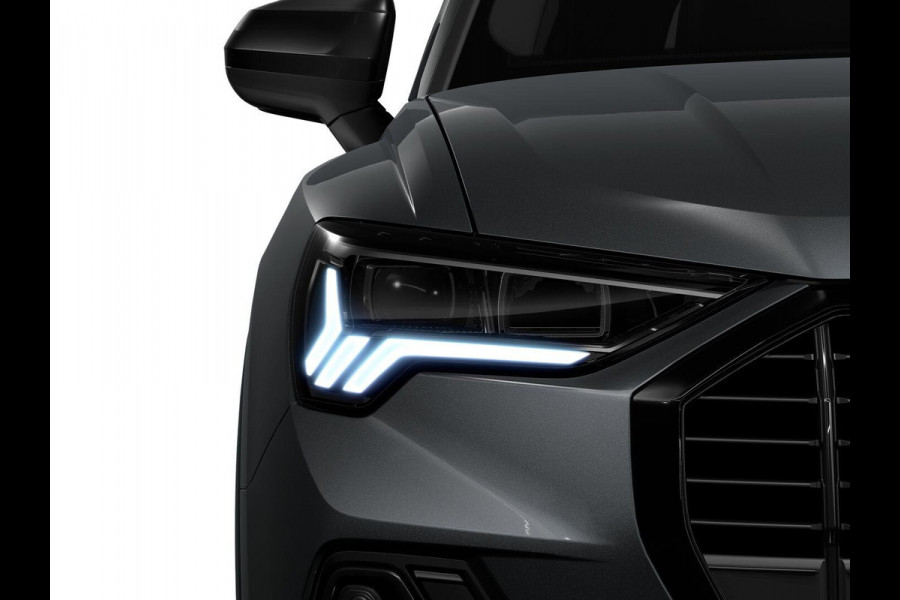 Audi Q3 35 TFSI S edition 150pk | Navigatie | Parkeersensoren voor en achter | S-line interieur | Stoelverwarming |