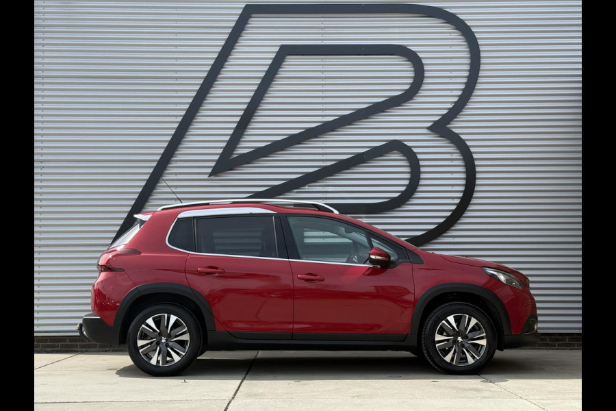 Peugeot 2008 1.2 PureTech Allure 1e Eigenaar|Navi|Camera|Clima|Cruise|Trekhaak|D-riem v.v. in 2024|Carplay|N.A.P|APK tot 03-2027