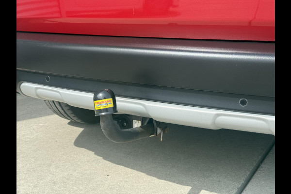 Peugeot 2008 1.2 PureTech Allure 1e Eigenaar|Navi|Camera|Clima|Cruise|Trekhaak|D-riem v.v. in 2024|Carplay|N.A.P|APK tot 03-2027